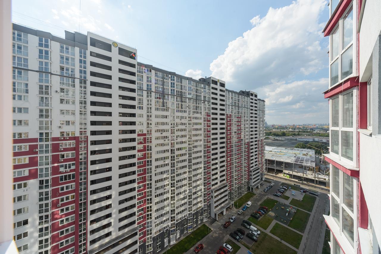 Smart Apartments Drahomanova 2А Киев Экстерьер фото